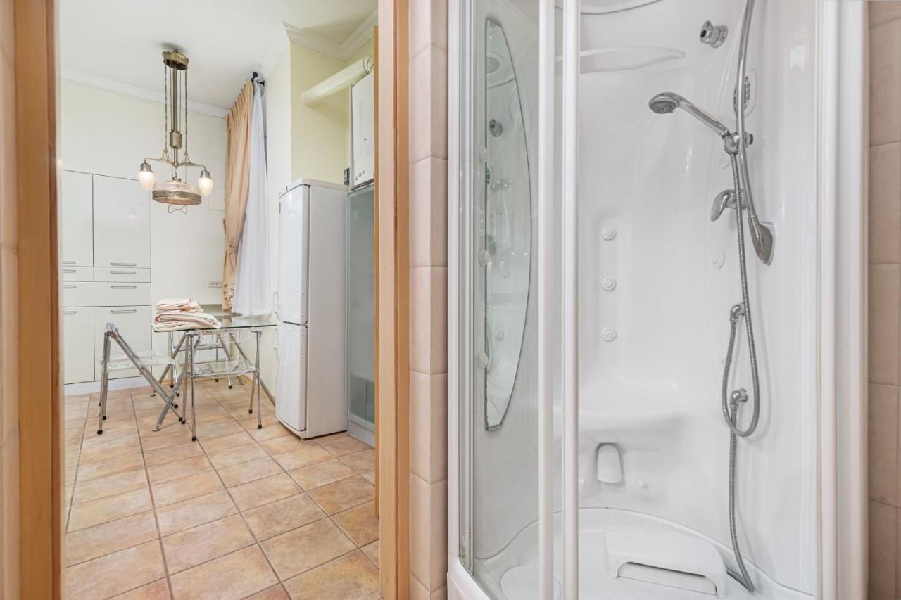 Grecheskaya Street Art Apartment Οδησσός Εξωτερικό φωτογραφία