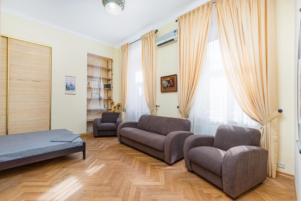 Grecheskaya Street Art Apartment Οδησσός Εξωτερικό φωτογραφία